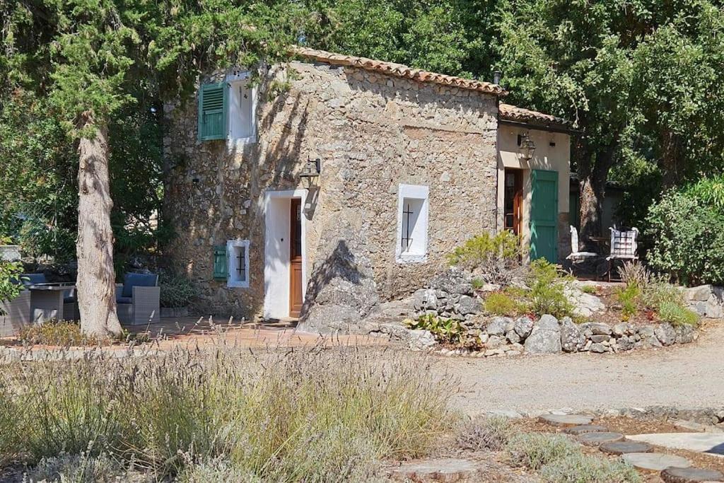 Mazet Villa Saint-Cézaire-sur-Siagne Exterior photo